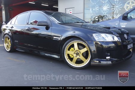 20x8.5 20x9.5 Simmons FR-1 Gold on HOLDEN COMMODORE VE