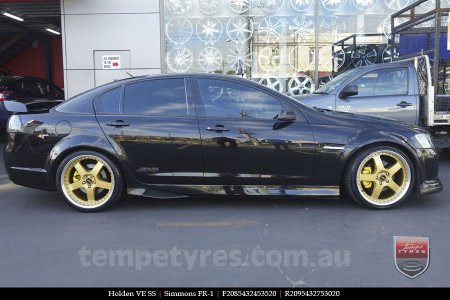 20x8.5 20x9.5 Simmons FR-1 Gold on HOLDEN COMMODORE VE