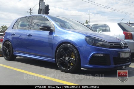 18x8.0 R Spec Black on VW GOLF 